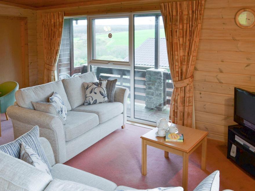 Lodge 18 Hartland Forest