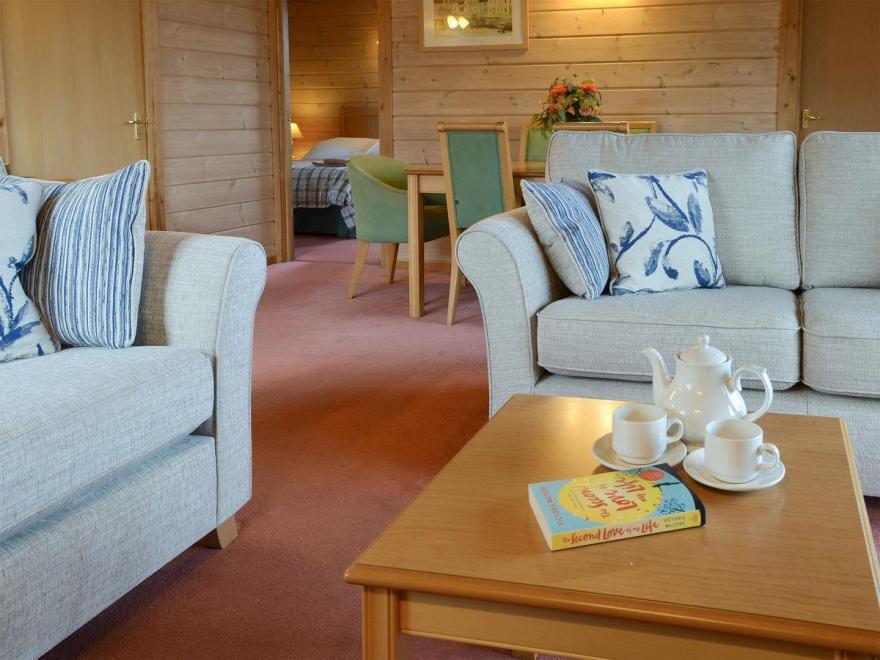 Lodge 18 Hartland Forest