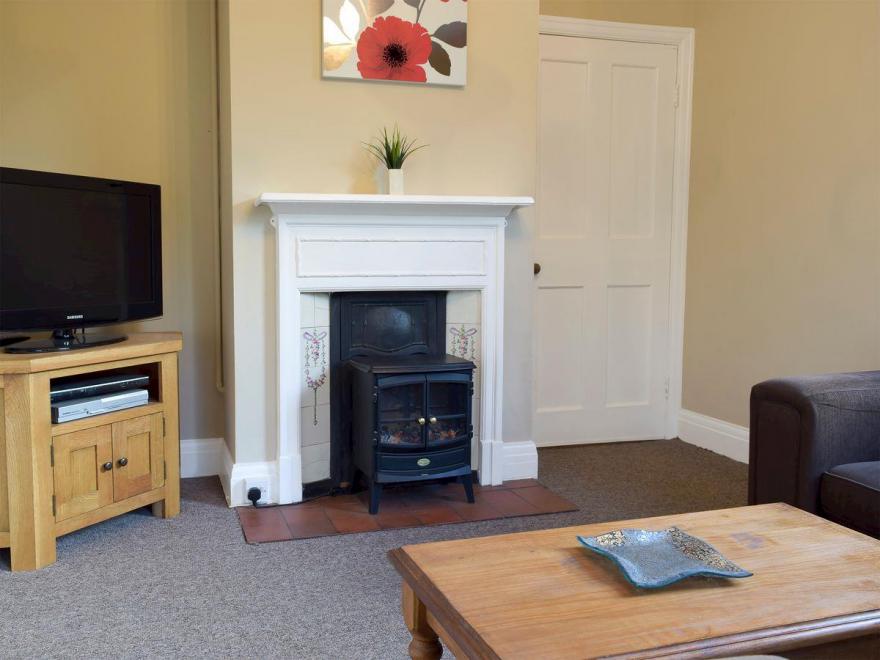 The Roses Cottage - W42499