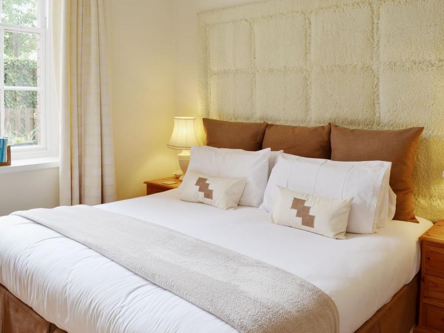 County House Retreat