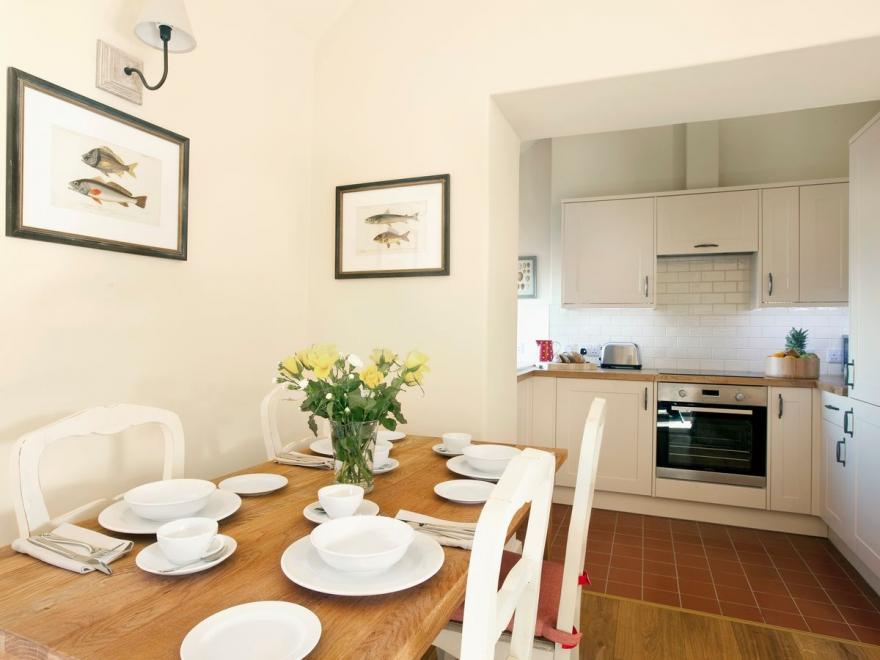 Mulgrave Cottage-IXC