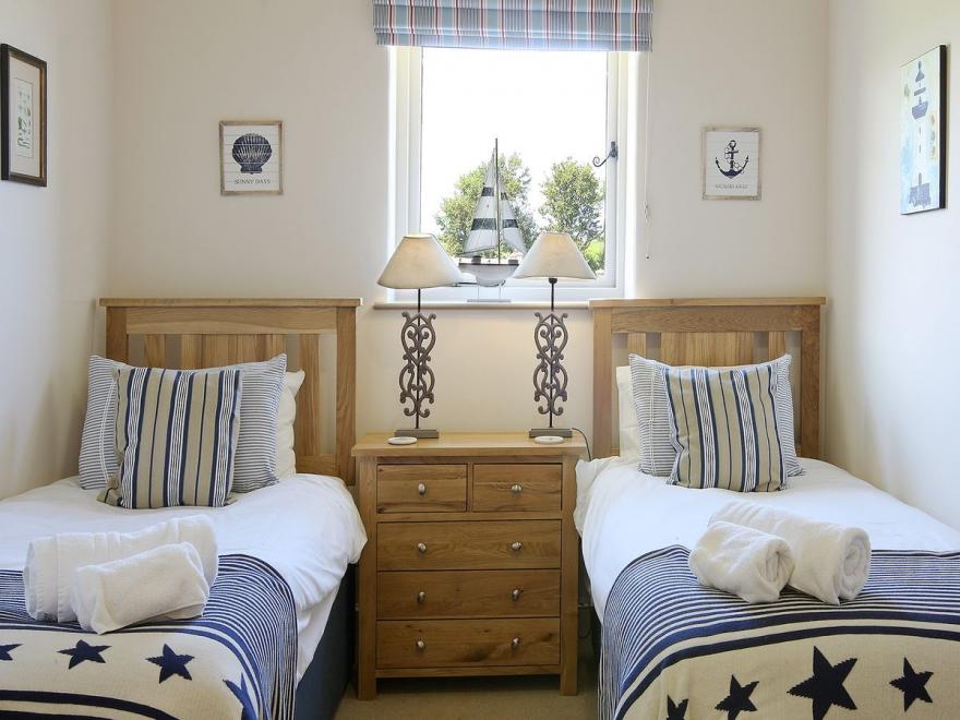 Harrowby Cottage-IXD