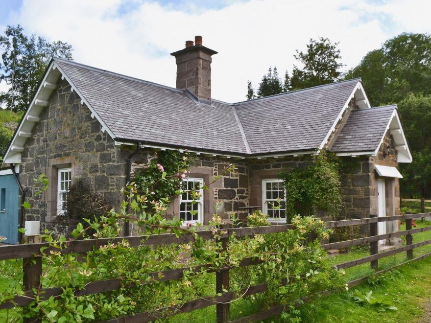 The Kennels Cottages In Loch Lomond And The Trossachs Sleeping 2