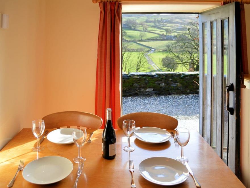 Benar Cottages - Y Llaethdy