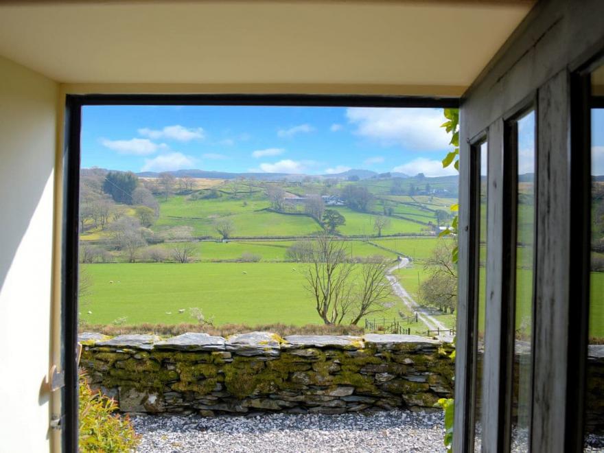 Benar Cottages - Y Llaethdy