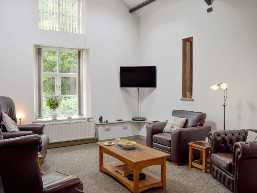 Rhydyfran Coach House