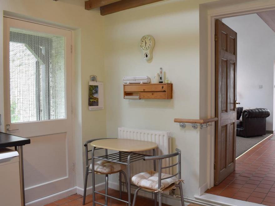 Rhydyfran Coach House