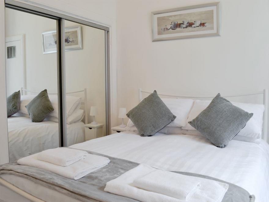 Clyde Valley Flat 1/2 - UK5733