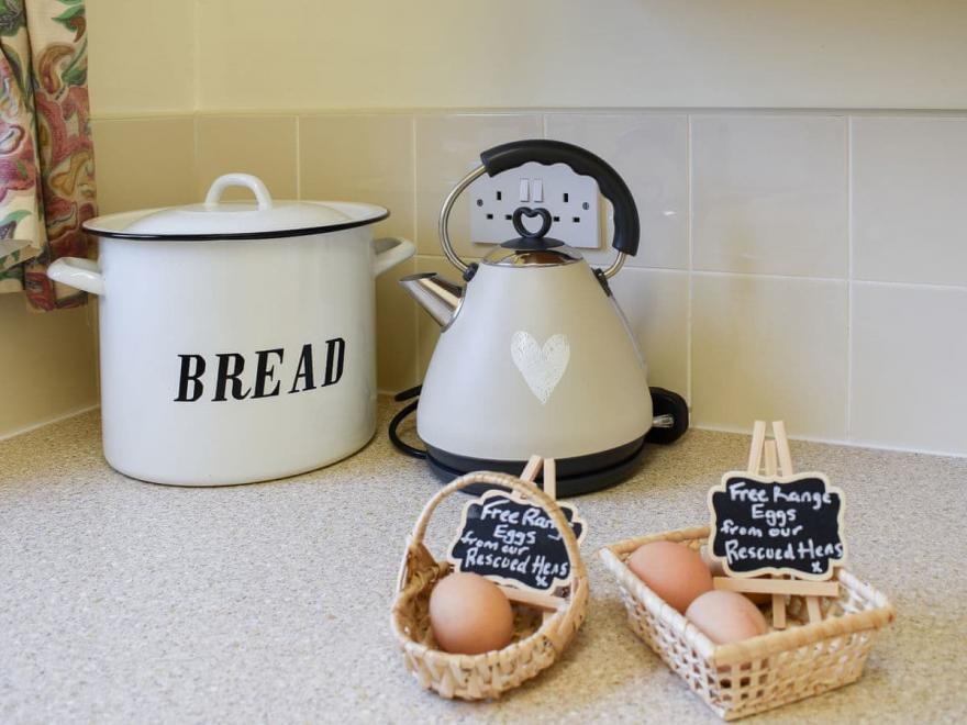 Honeysuckle Cottage - UK2462