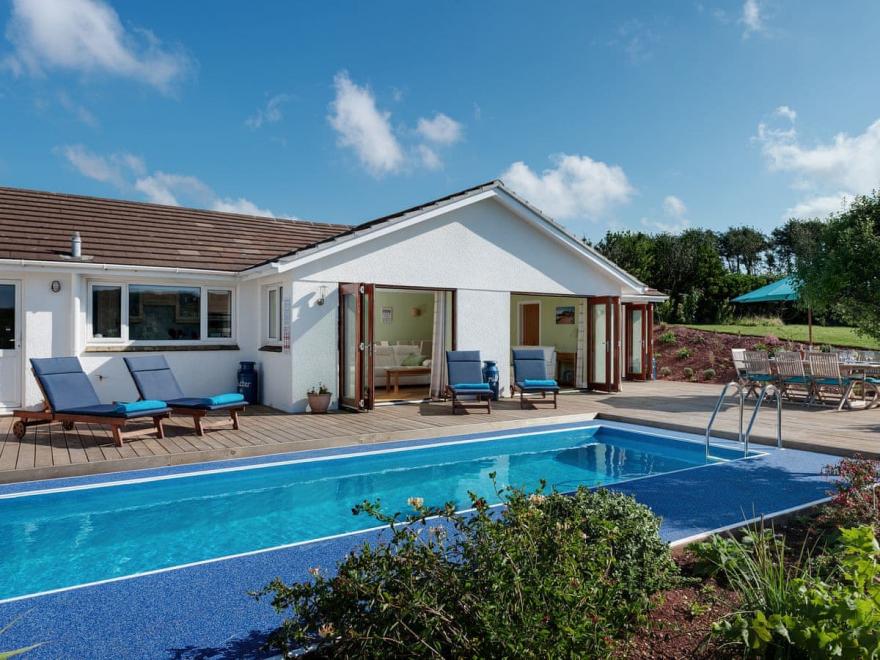 Sunny Corner Cottage