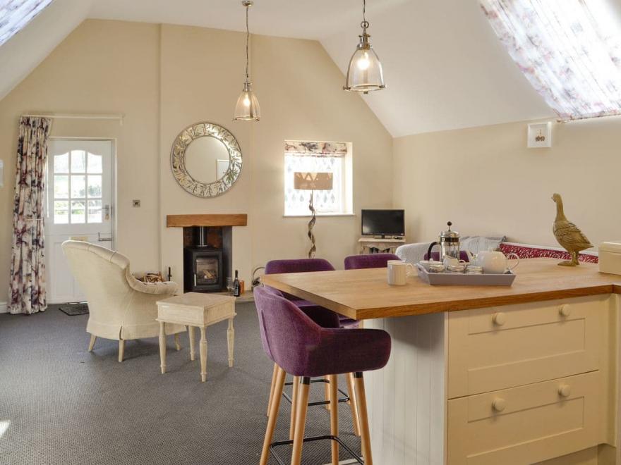 The Coach House - UK10337