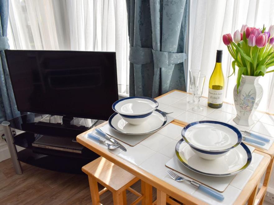 Sunny Side - UK11453