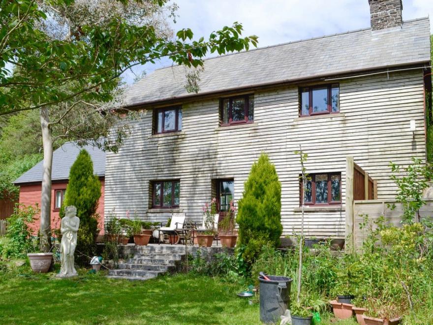 Barn Cottage -UK11480