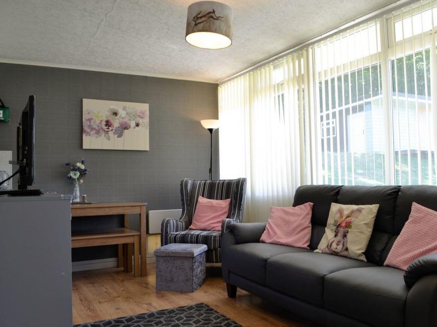 The Warran - UK12086