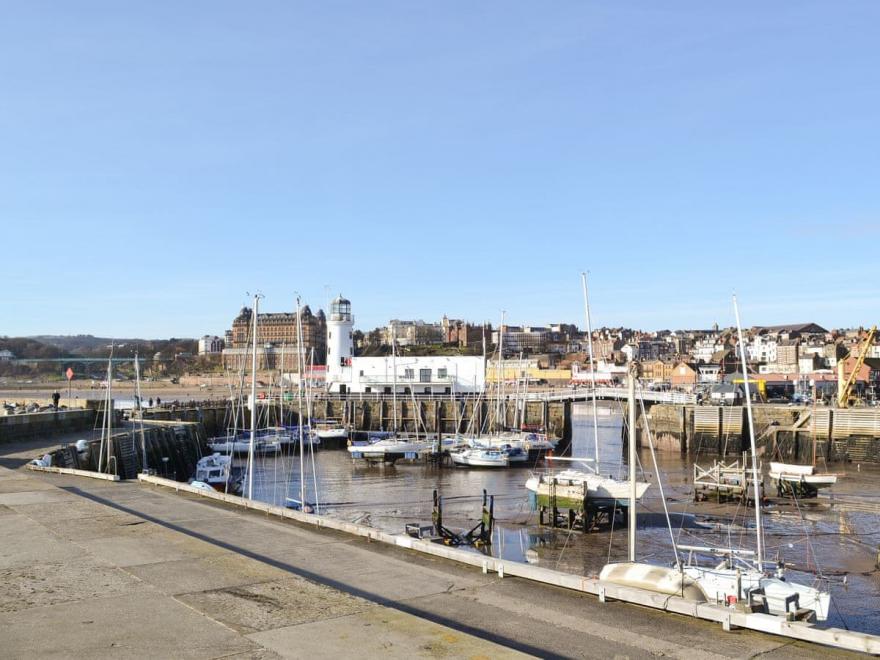 Threshers Cottage - UK12148