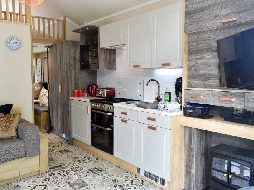 Beckside Cabin - UK12376