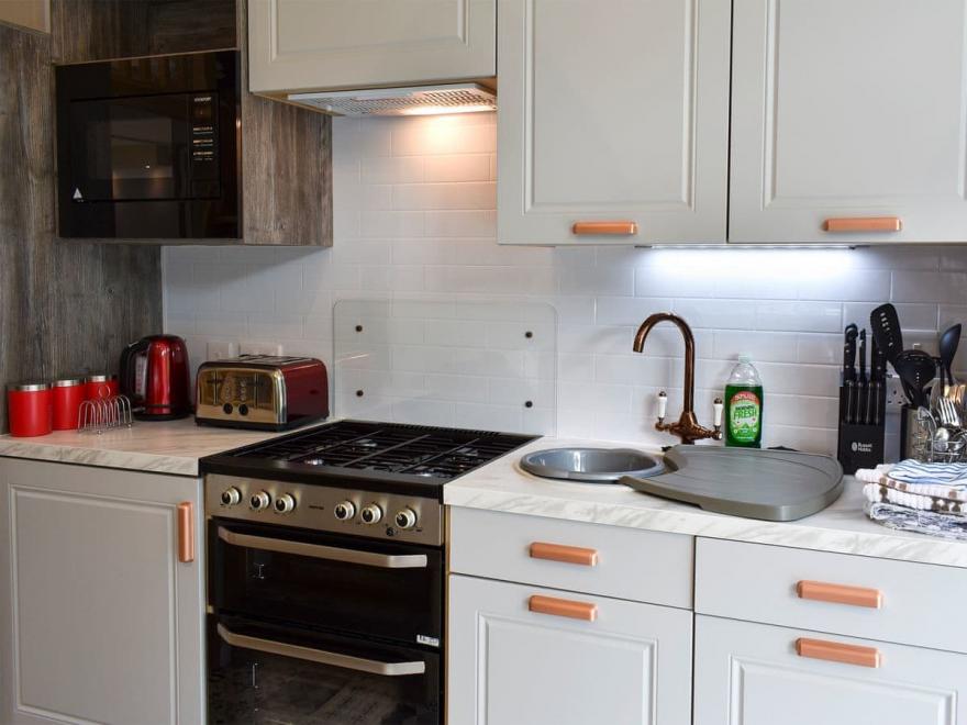 Beckside Cabin - UK12376