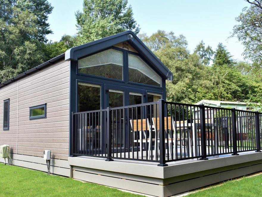 Beckside Cabin - UK12376