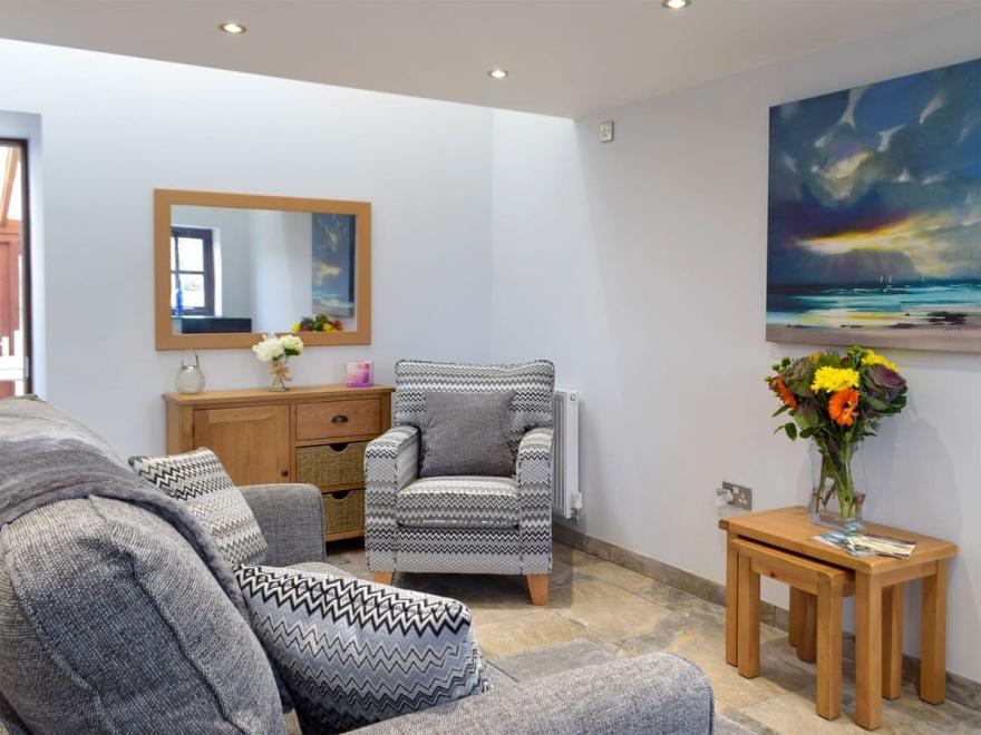 Snowdrop Cottage - UK12987