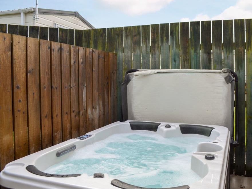 Rose Cottage - UK13061