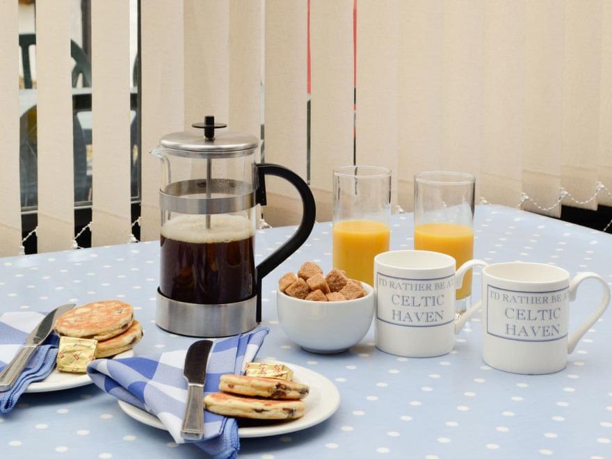 The Corn Store - UK6716