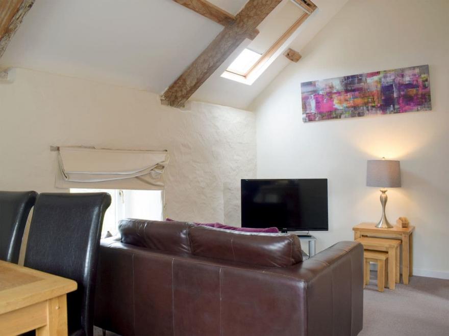 The Hayloft - UK6715