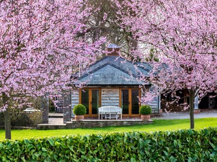 Cottage in Bettws Newydd, South Wales