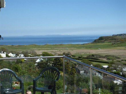 House in Penally, West Wales