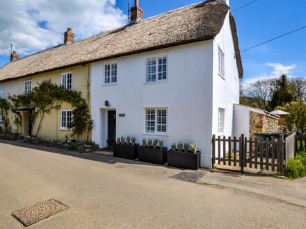 Cottage in Chideock, Dorset