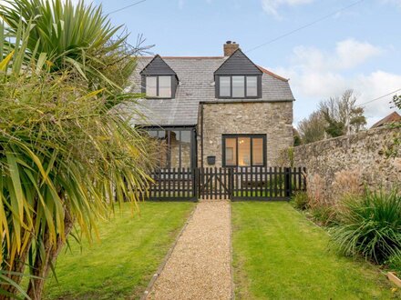 Barn in Lulworth Cove, Dorset