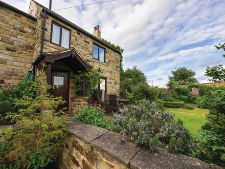 Cottage in Holmesfield, Derbyshire