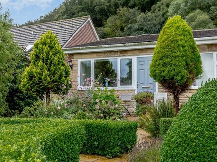 Bungalow in Charmouth, Dorset