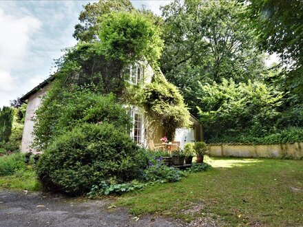 Cottage in Winfrith Newburgh, Dorset