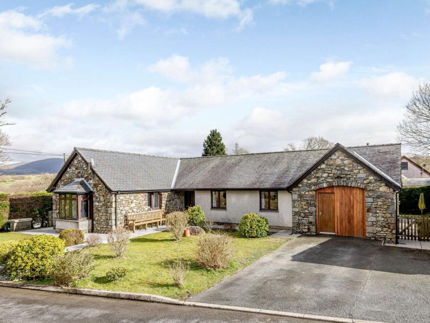 Bungalow in Porthmadog, North Wales