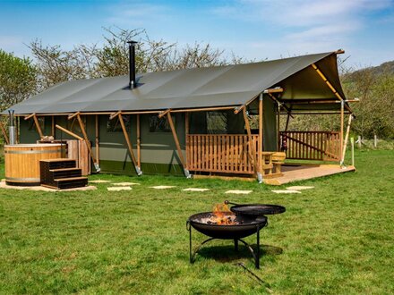 Log Cabin in Talybont-On-Usk, Mid Wales