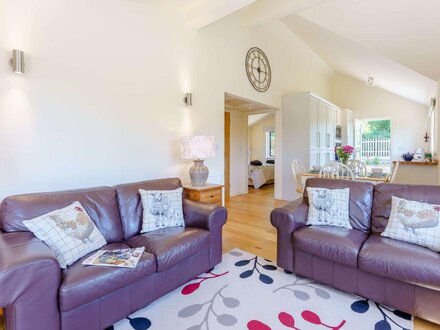 Cottage in Three Oaks, Sussex