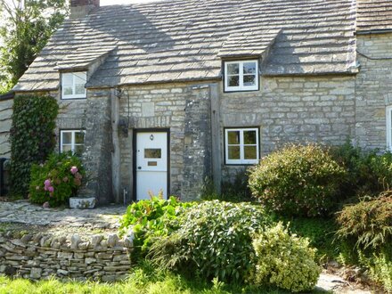 Cottage in Corfe Castle, Dorset