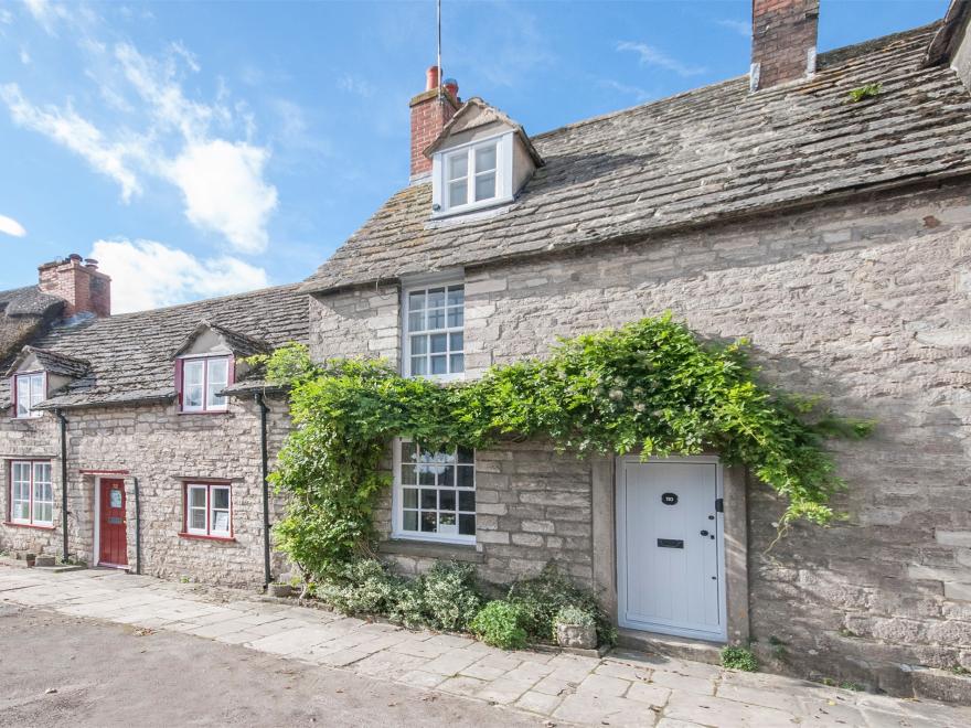 Cottage In Dorset