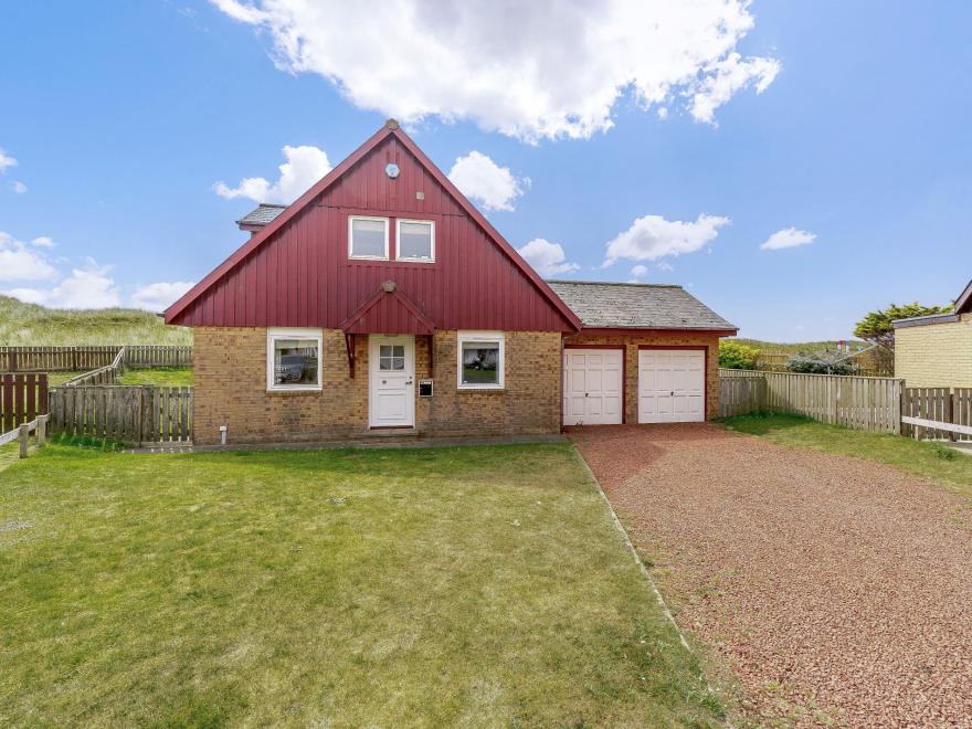 Cottage in Beadnell, Northumberland