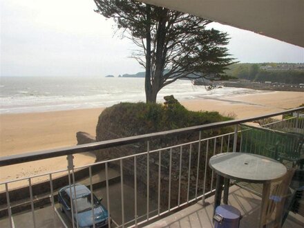 Apartment in Saundersfoot, West Wales