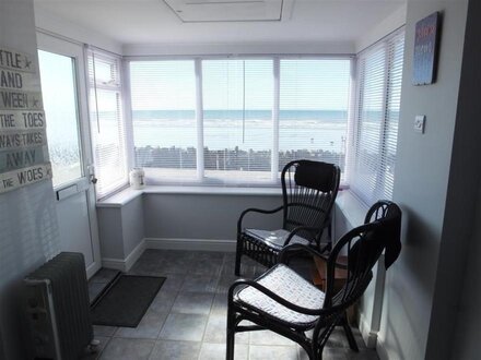 Cottage in Pendine, West Wales