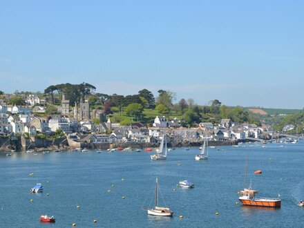 Cottage in Polruan, South Cornwall