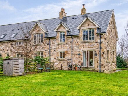 Cottage in Nr Beadnell, Northumberland