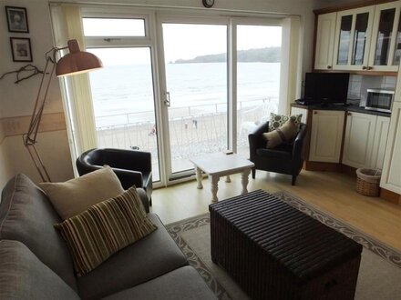 Apartment in Saundersfoot, West Wales