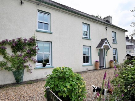 Cottage in Llandovery, West Wales