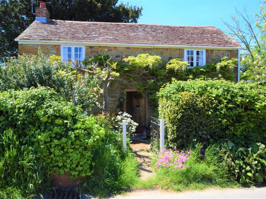 Cottage In Isle Of Wight