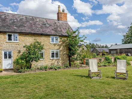 Cottage in Bedford, Bedfordshire