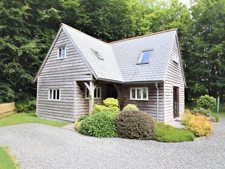 Log Cabin in Boscastle, North Cornwall