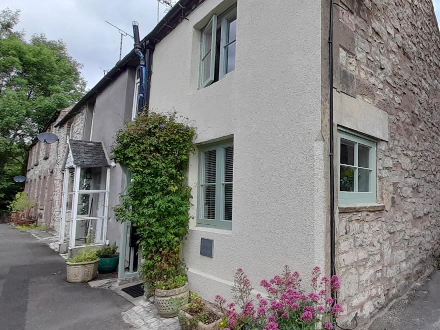 Cottage In Derbyshire