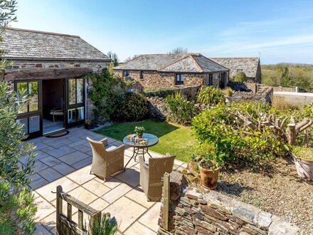 Cottage in Widemouth Bay, North Cornwall